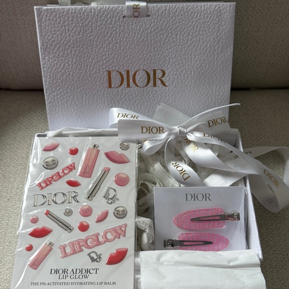 New Dior Pink Hair Clips and Dior Sticker Sheet - Picture 1 of 5